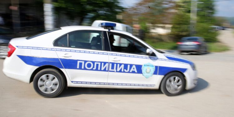 U Šumadiji angažovano ukupno 114 policijskih službenika u osnovnim i srednjim školama
