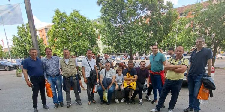 Poljoprivrednici iz Topole organizovano posetili sajam poljoprivrede u Novom Sadu