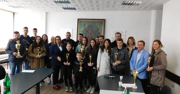 Proglašeni najbolji sportisti i ekipe opštine Topola za 2023. godinu