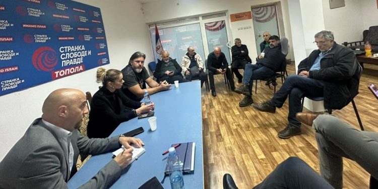 Jekić u Topoli – Spreman sam da sa građanima Topole branim njihove interese