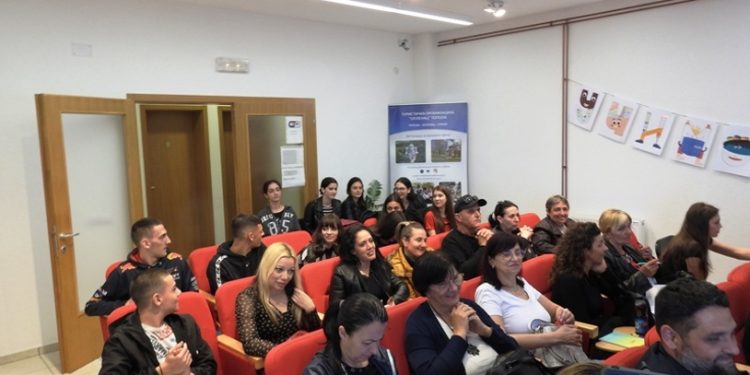 Topola: Tribina „Moj doprinos inkluziji“ (Foto & Video)