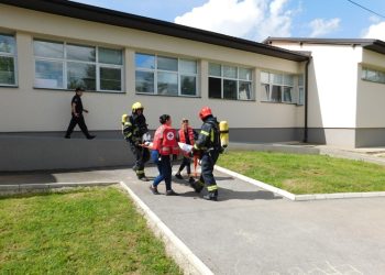 Topola: Vatrogasna vežba u zabavištu
