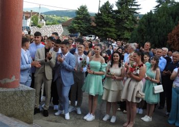 Topola: Holivudska noć malih maturanata u OŠ Živko Tomić