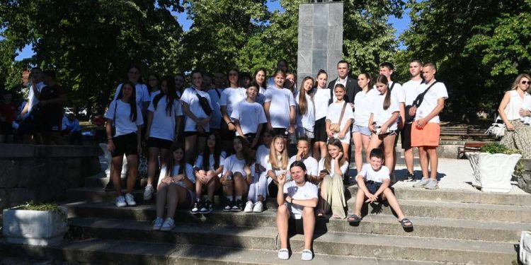 U Topoli otvoren tematski letnji kamp za mlade iz regiona i dijaspore (Video & FOTO)