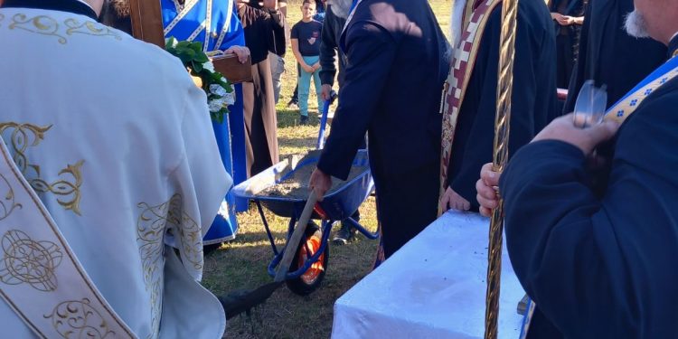 Topola: Počela izgradnja crkve u Krćevcu