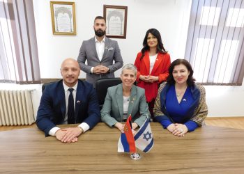 Ambasadorka Izraela posetila opštinu Topola (Video)