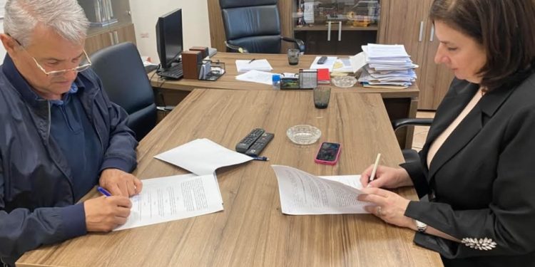 Topola: Potpisan ugovor o saradnji sa DVD „Oplenac“