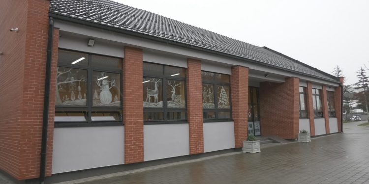 Osnovna Škola u Lapovu: projekti i sekcije koji oblikuju školski život