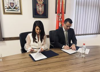 Topola: Ministar Milićević potpisao ugovor o realizaciji ovogodišnjeg tematskog letnjeg kampa za mlade iz dijaspore